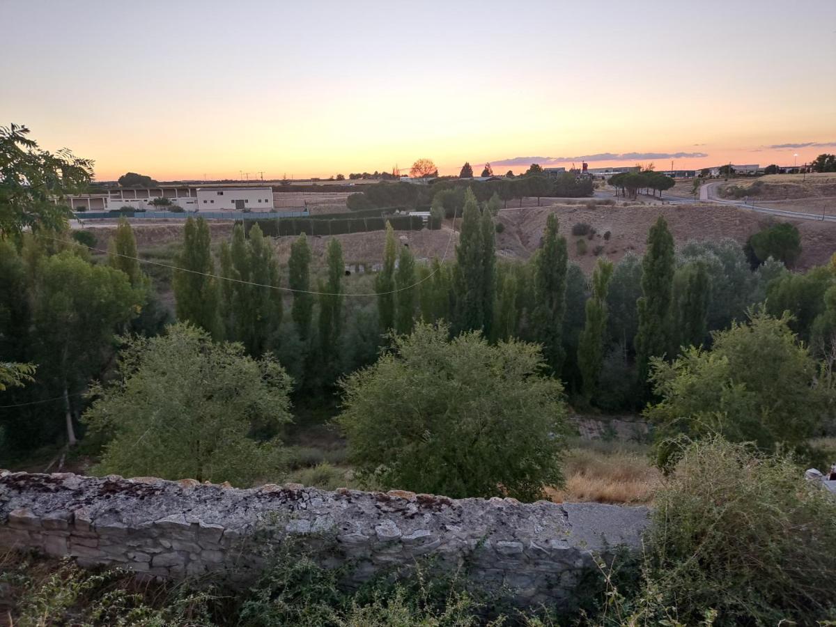 Alojamiento Turistico Carvi Arévalo Exteriér fotografie